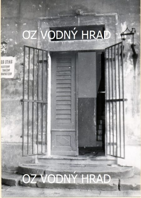 Kaštieľ vstup z nádvoria