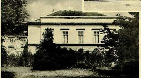 Vodný hrad - dobové pohľadnice